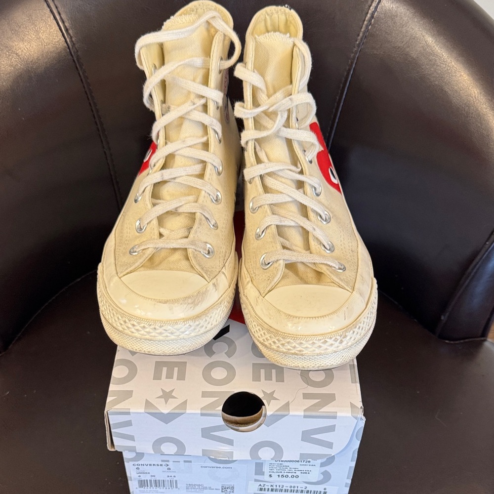 Converse Comme des Garcons High-Tops in milk white/high risk red WM 8, MEN 6